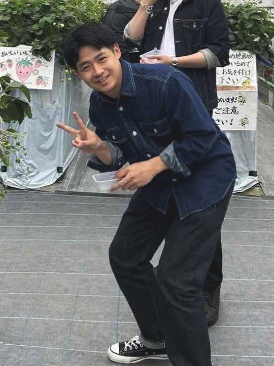 �ʐ^�F�t�H�[�N���t�g�p�d�r�̉c�Ɓ@��������